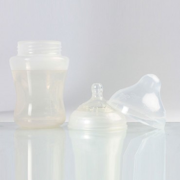 Nuby Silicone Bottle With Medium Flow Nipple 210ml